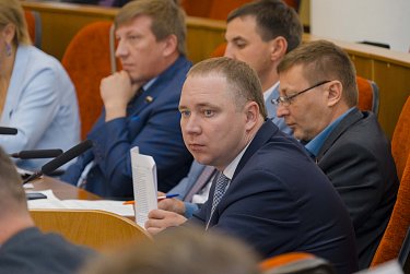 Заксоб проголосовал за Сергея Балыкина и процедуру выборов мэра